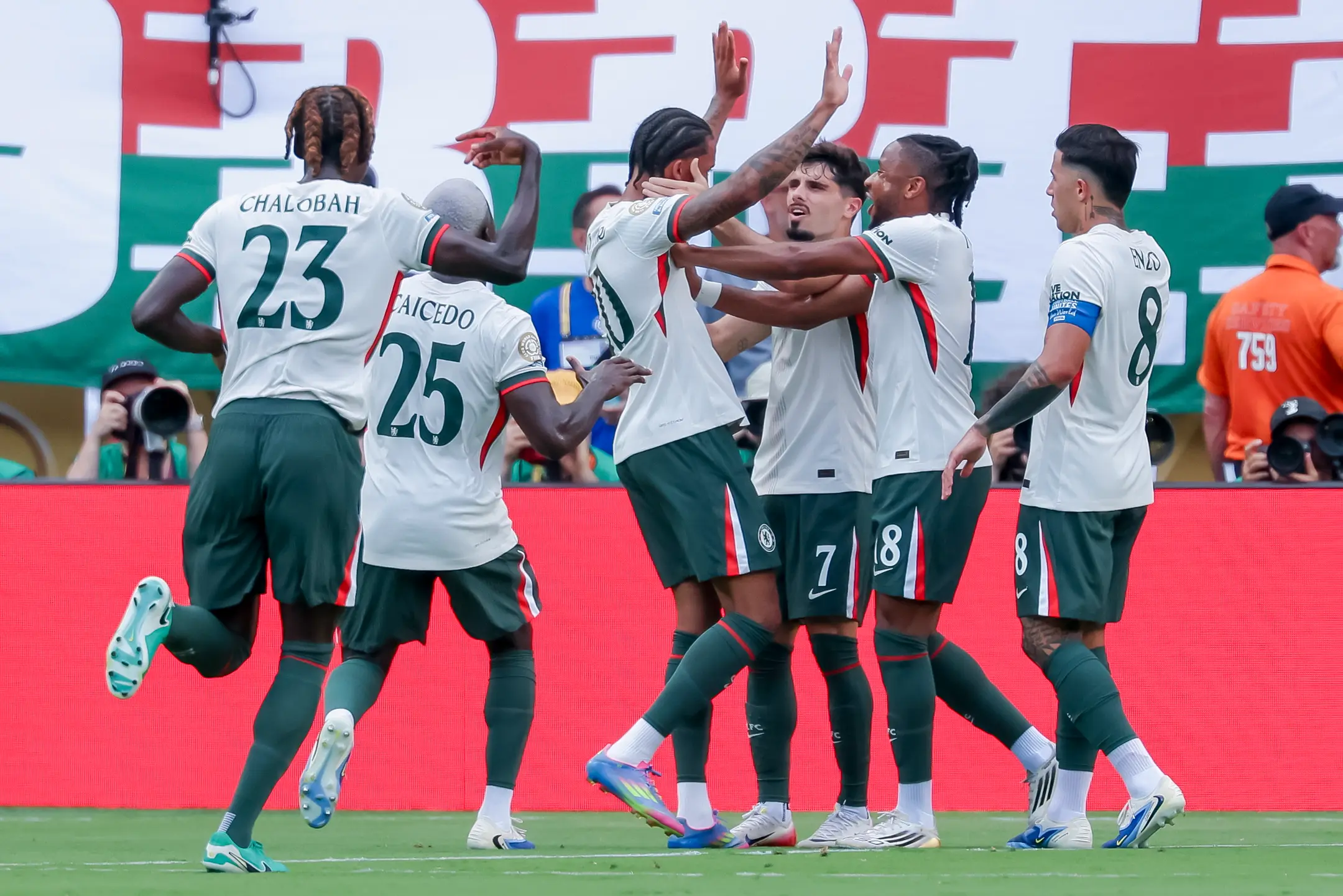 Joao Pedro senket barndomsklubben på vakkert vis – Chelsea klar for finale