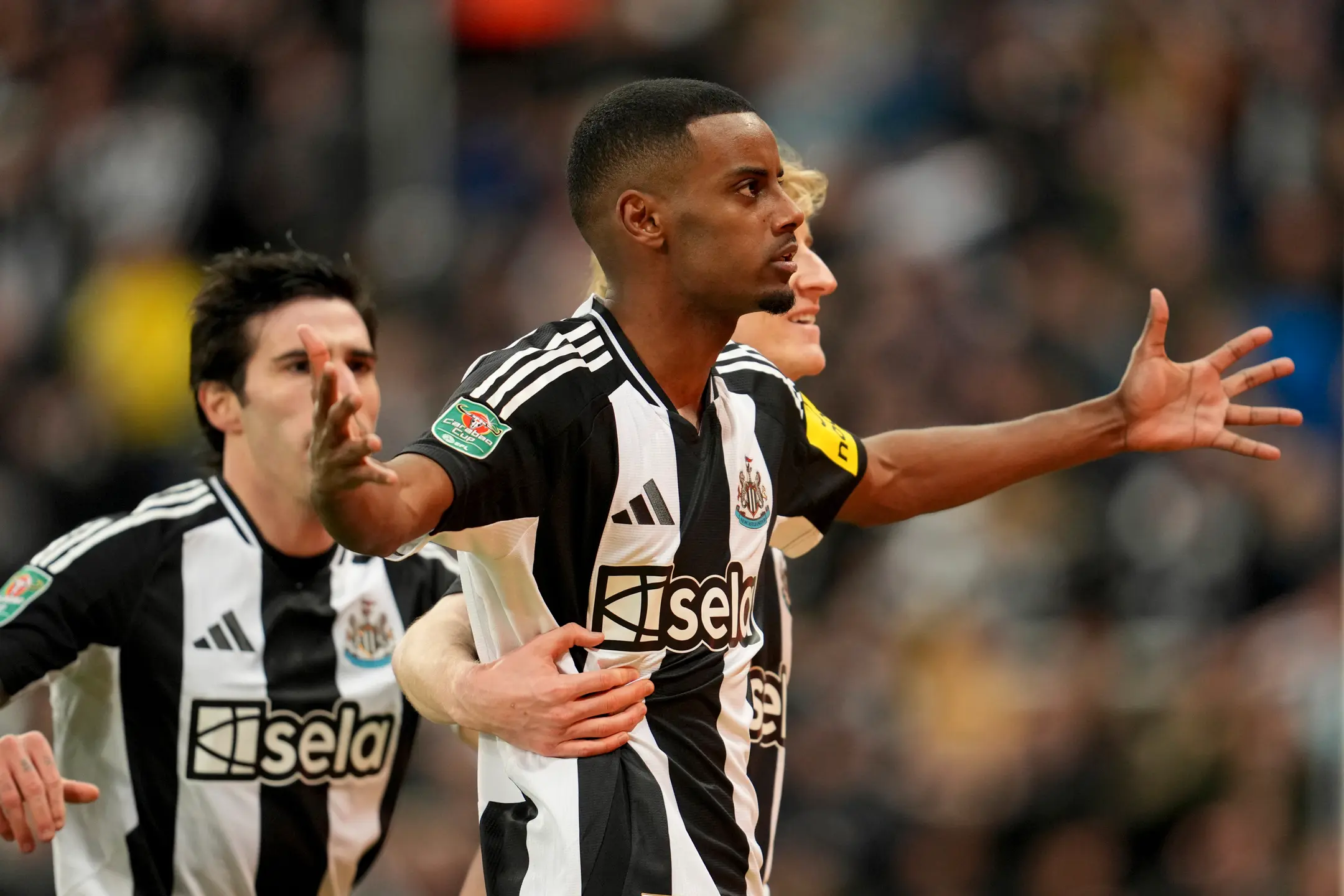 The Athletic: Isak kommer aldri til å spille for Newcastle igjen