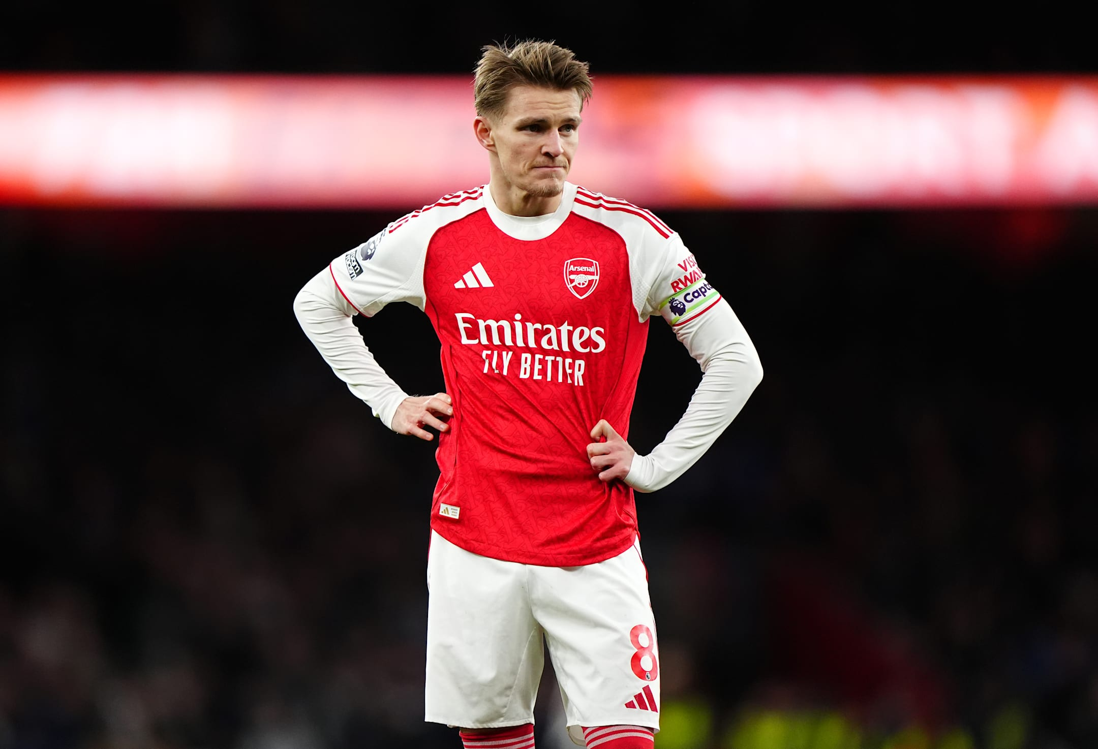 Carragher kritiserer Ødegaard og Arsenal: –⁠ Ikke normalt