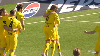 «Glimtet» til med praktscoring: –⁠ Jeg tror ikke høyrebacker skal skyte